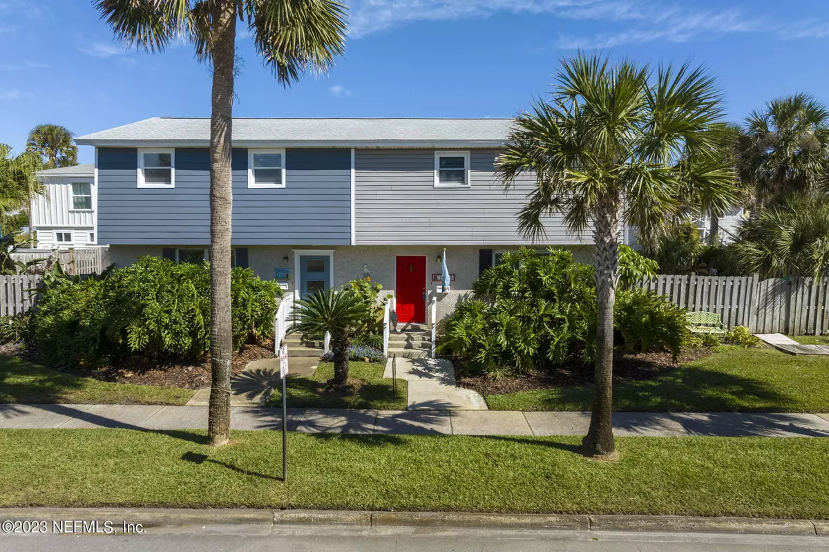 Neptune Beach, FL 32266,303 1ST ST