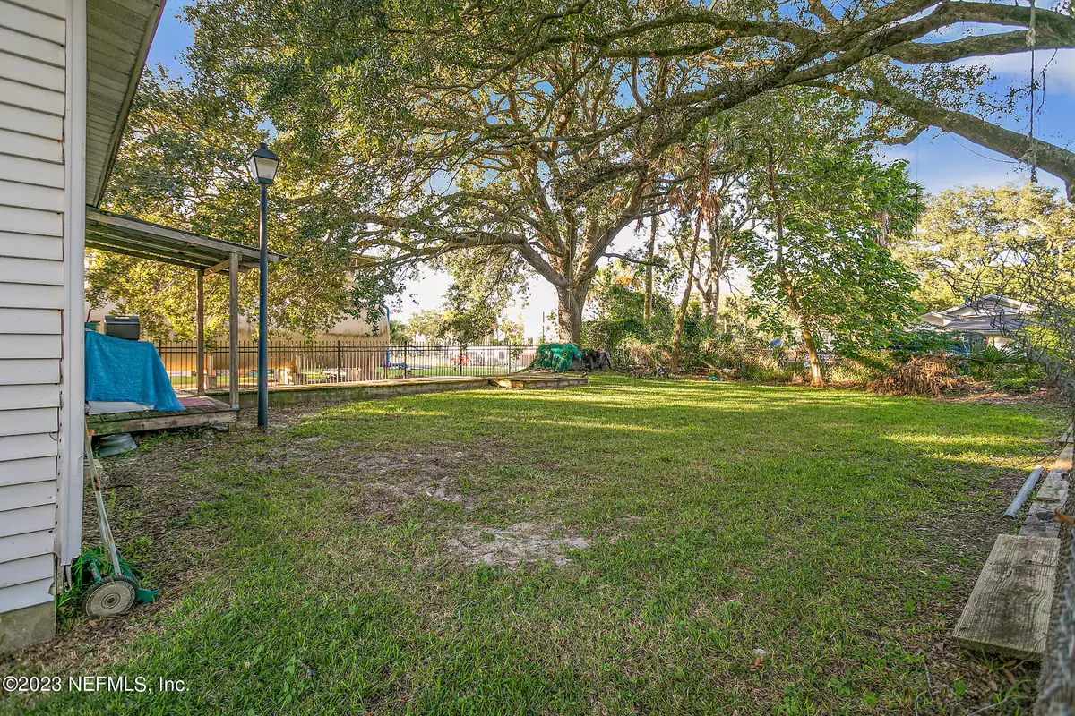 Jacksonville, FL 32233,1451 ROXIE ST