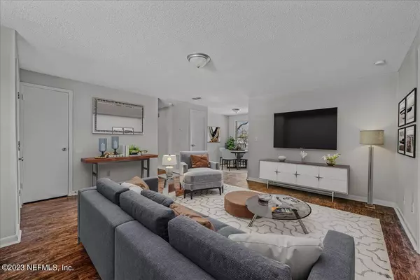 Jacksonville, FL 32210,7313 ZAPATA DR