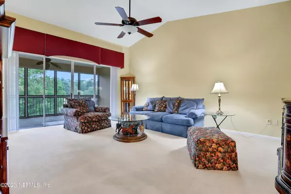 Jacksonville, FL 32256,8664 LITTLE SWIFT CIR #39D