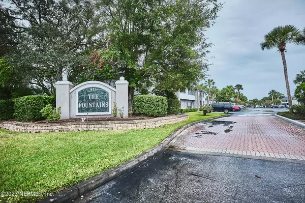 Ponte Vedra Beach, FL 32082,695 A1A #12