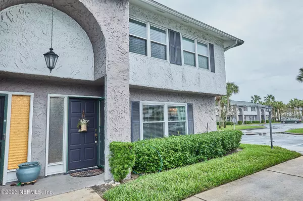 Ponte Vedra Beach, FL 32082,695 A1A #12