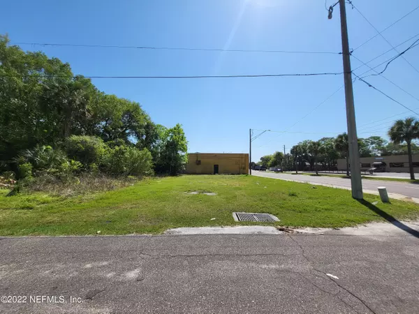 4923 MAIN ST, Jacksonville, FL 32206