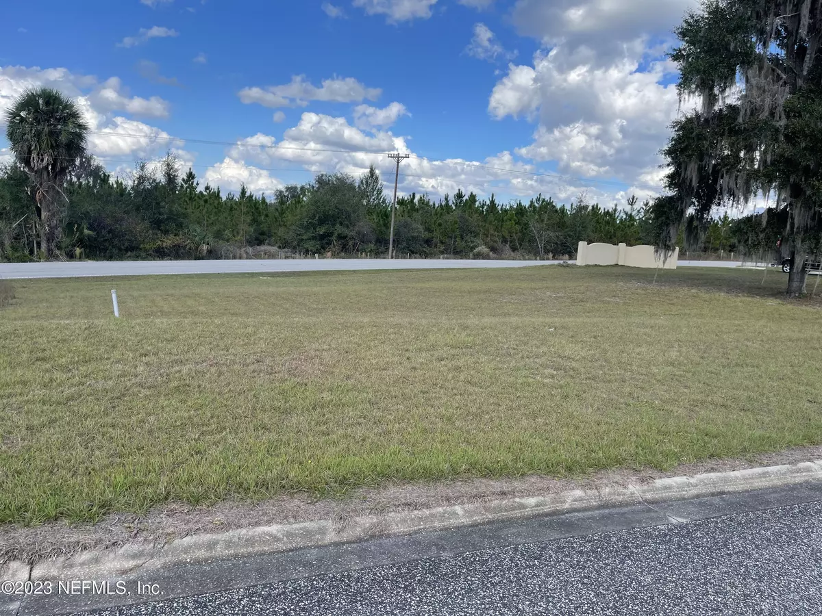 Welaka, FL 32193,100 SIESTA CIR