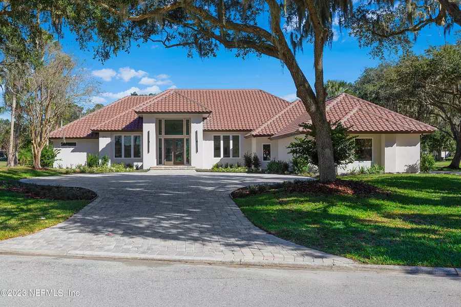 100 TWELVE OAKS LN, Ponte Vedra Beach, FL 32082