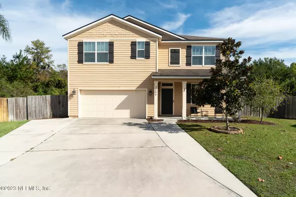 2204 MARLA CREEK DR, Green Cove Springs, FL 32043