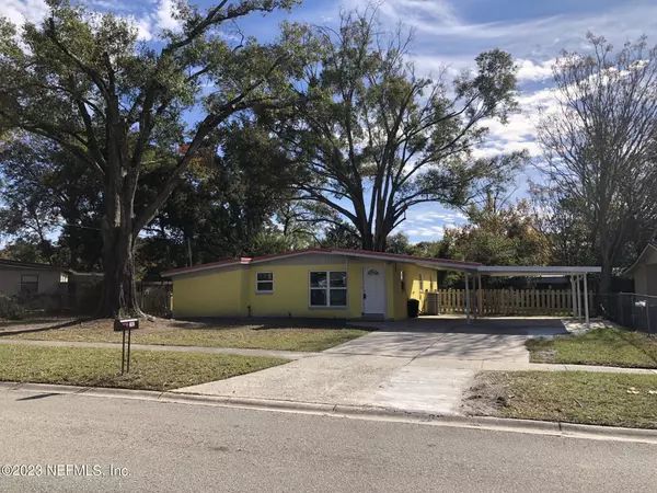 282 BLAIRMORE BLVD E, Orange Park, FL 32073