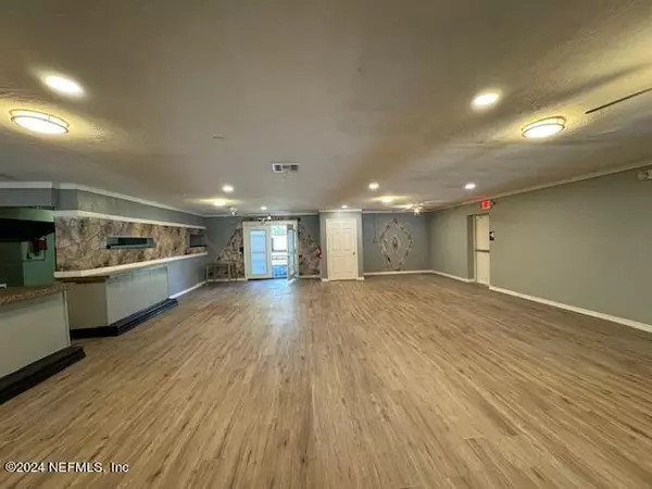 Jacksonville, FL 32219,7854 MONCRIEF DINSMORE RD