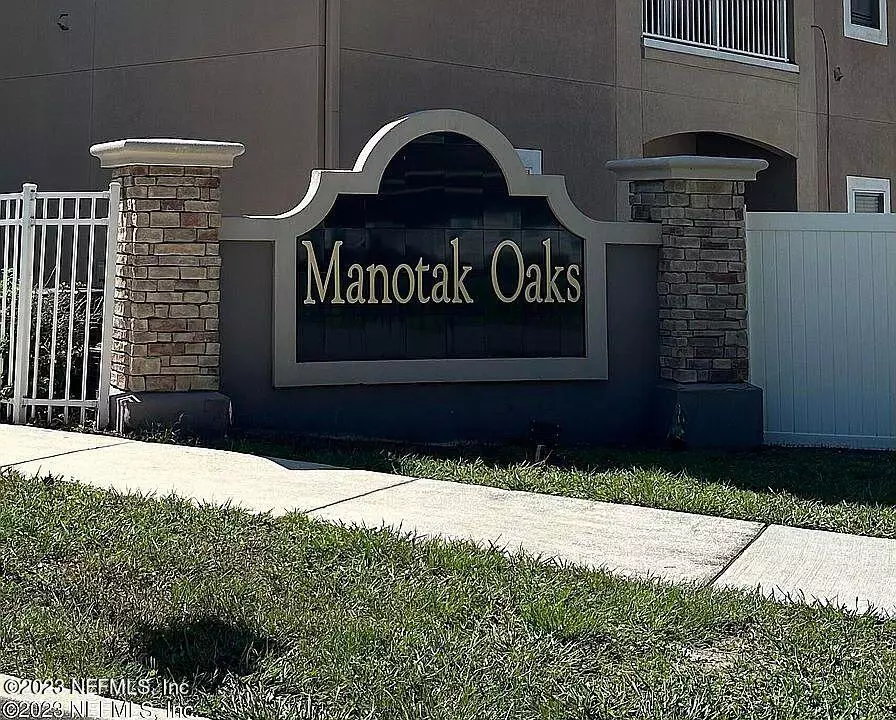 Jacksonville, FL 32210,6788 MANOTAK OAKS DR #204