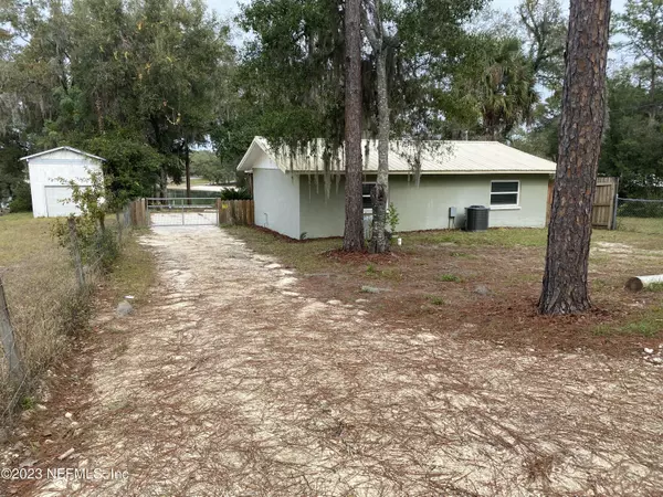 Keystone Heights, FL 32656,765 SE 53RD ST