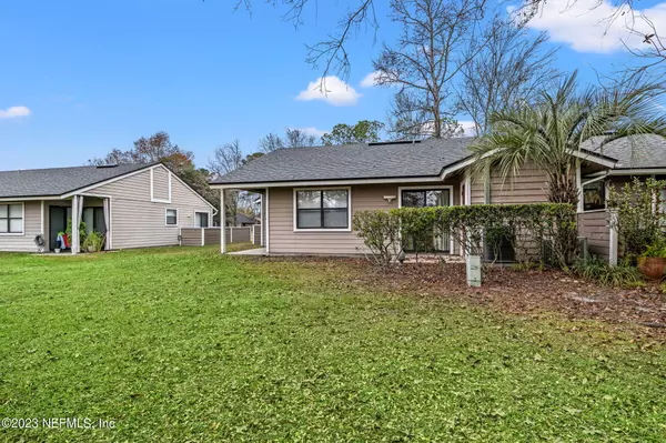 Jacksonville, FL 32244,8445 LONG MEADOW CIR N