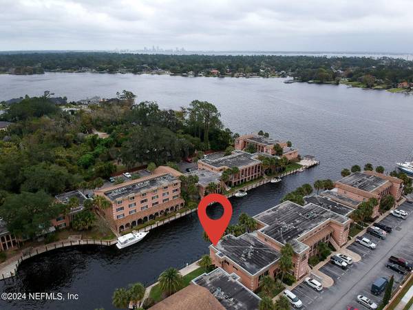 5375 ORTEGA FARMS BLVD #1002, Jacksonville, FL 32210