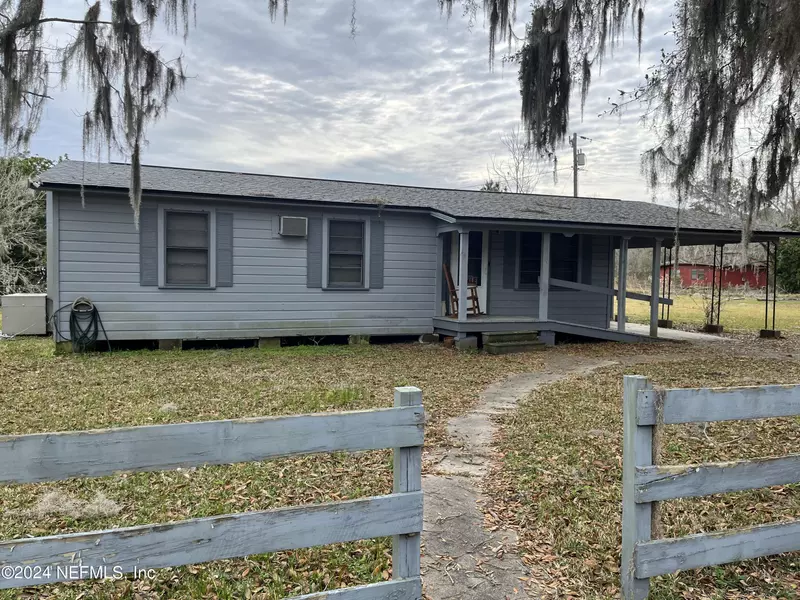 16833 NE US  HWY 301, Waldo, FL 32694