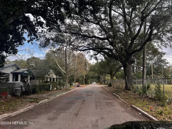 Jacksonville, FL 32206,1457 E 9TH ST