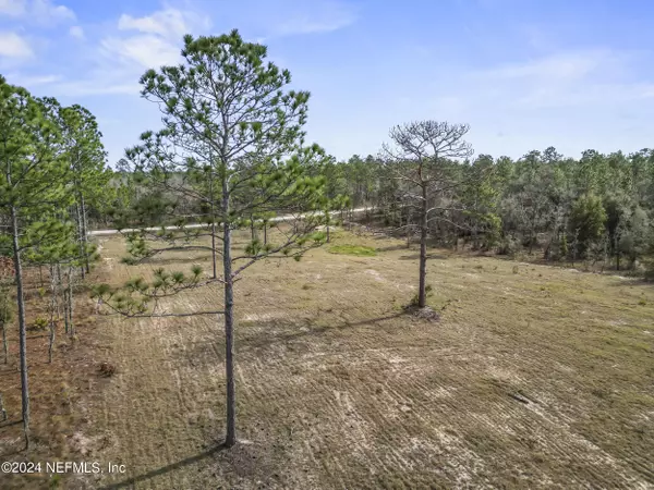 Williston, FL 32696,1850 NE 152 CT