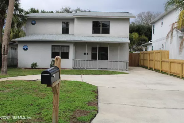 723 N 7TH AVE, Jacksonville Beach, FL 32250