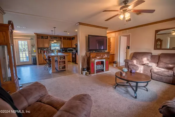 Starke, FL 32091,8975 NW 219TH ST