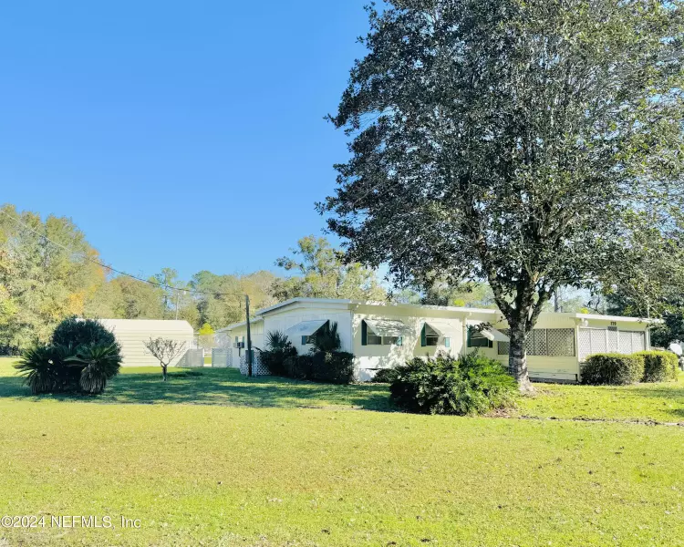 779 RIDGELINE RD, Satsuma, FL 32189