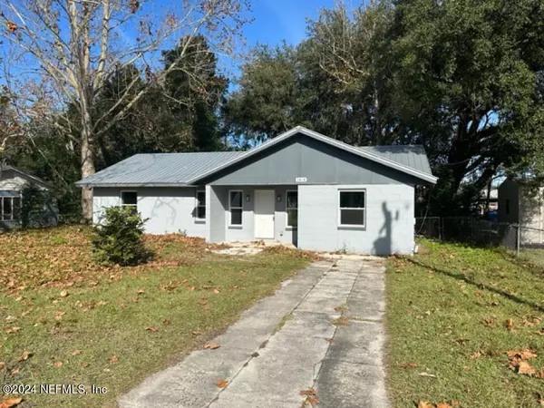 1414 ROSELLE AVE, Palatka, FL 32177