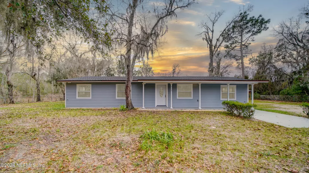 4115 PIER STATION RD E, Green Cove Springs, FL 32043