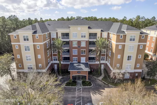 4480 DEERWOOD LAKE Pkwy #131, Jacksonville, FL 32216