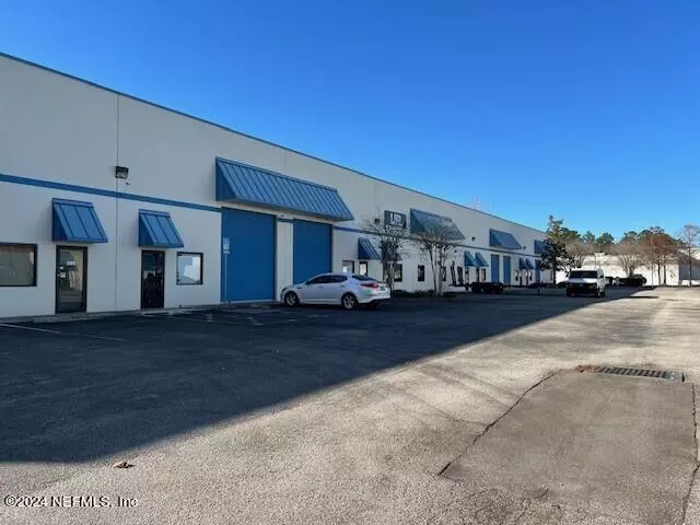 Jacksonville, FL 32257,5570 S FLORIDA MINING BLVD #307