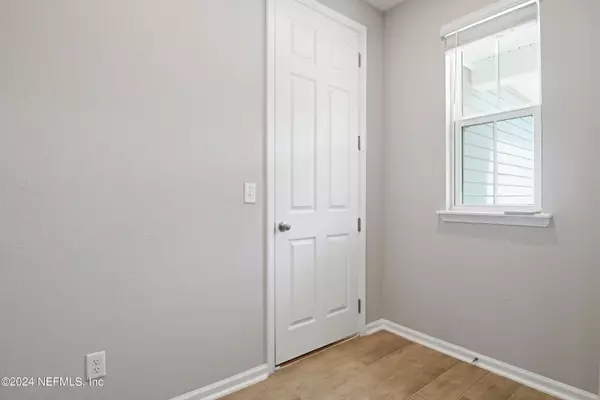 Jacksonville, FL 32220,858 CEDAR SLOUGH DR