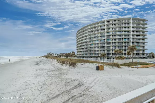 Jacksonville Beach, FL 32250,1601 OCEAN DR S #604