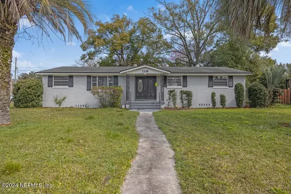 2308 COURTNEY DR, Jacksonville, FL 32208