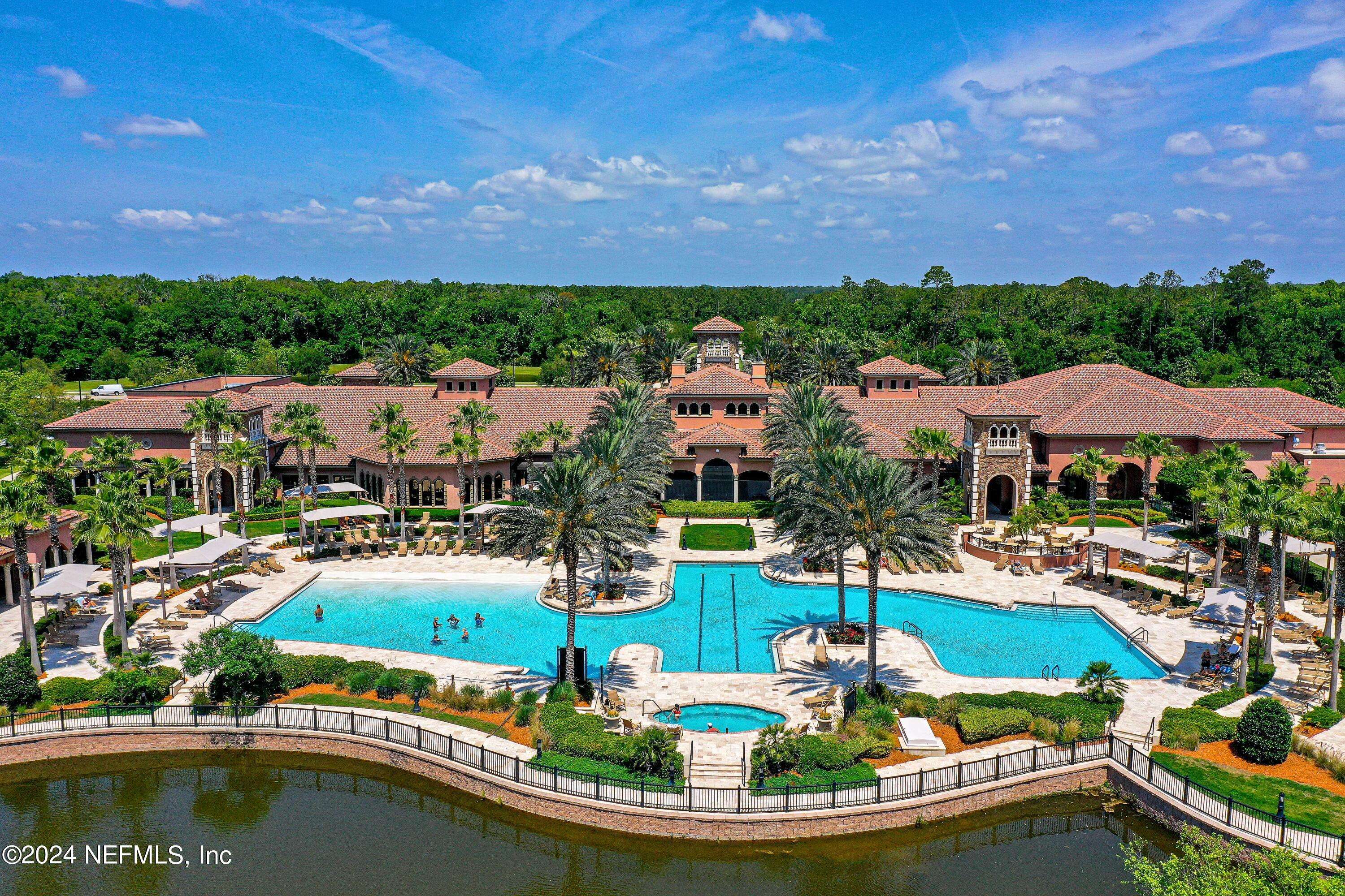 Ponte Vedra, FL 32081,655 TREE SIDE LN