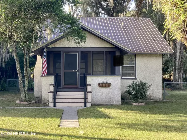 2011 KATE ST, Palatka, FL 32177