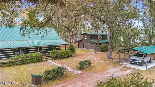 2470 HENLEY RD, Green Cove Springs, FL 32043