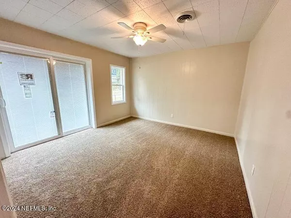 Lulu, FL 32061,7260 SE COUNTY LINE RD