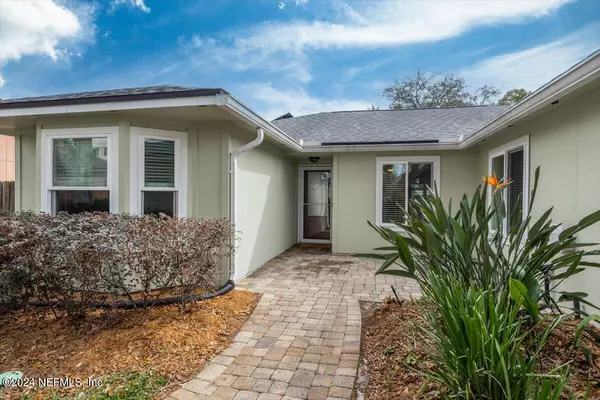 Jacksonville Beach, FL 32250,1370 16TH AVE S