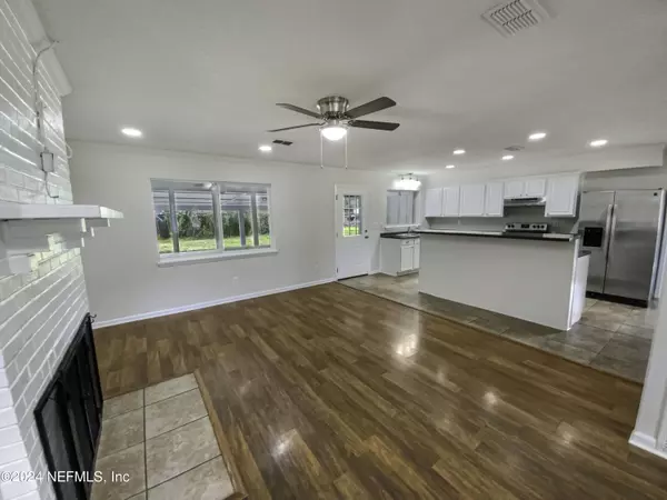 Glen St. Mary, FL 32040,9849 S LINCOLN AVE