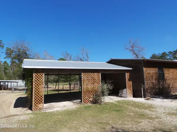 Florahome, FL 32140,240 BLOSSOM ST