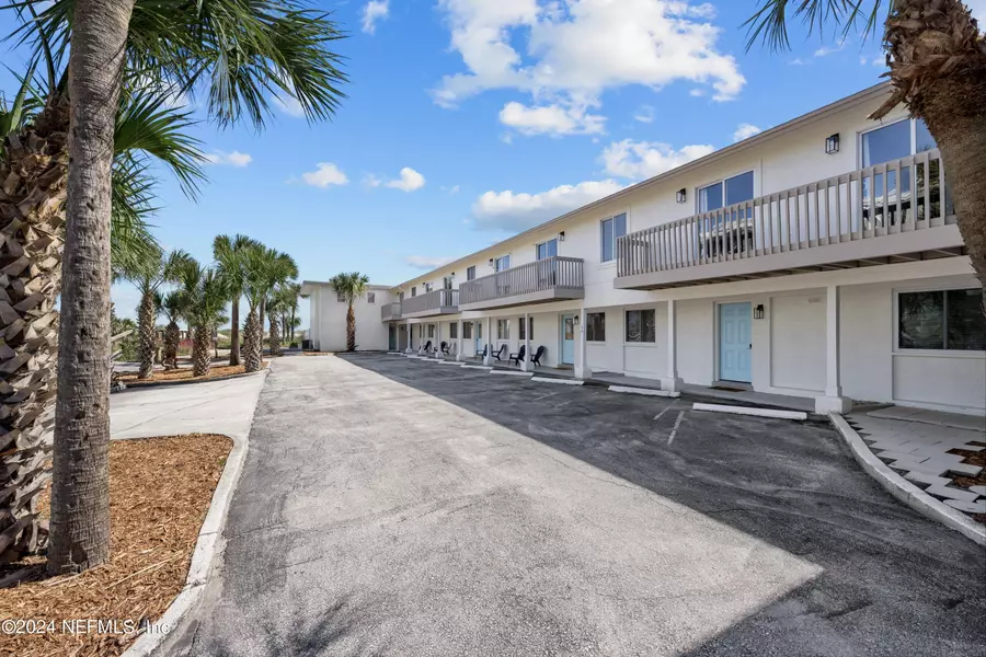 801 1ST ST S, Jacksonville Beach, FL 32250