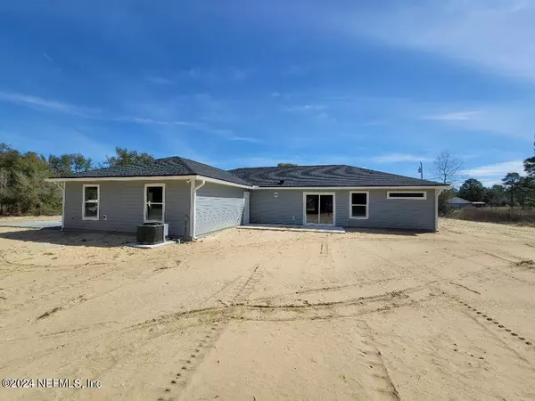 Keystone Heights, FL 32656,7696 WHITE SANDS AVE