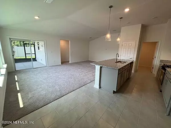 St Johns, FL 32259,38 BOULDER LN