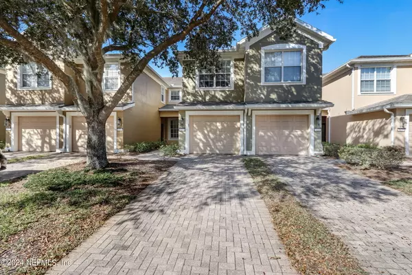 Jacksonville, FL 32256,8682 LITTLE SWIFT CIR #38G