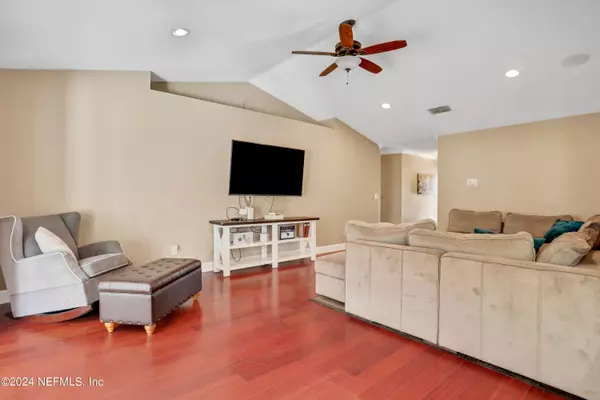 Jacksonville, FL 32225,2751 MC CORMICK WOODS DR