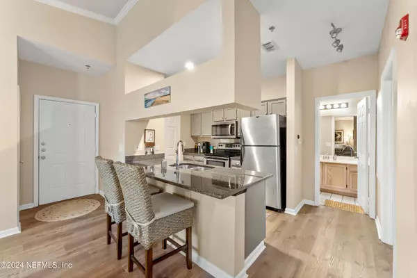 Ponte Vedra Beach, FL 32082,180 VERACRUZ DR #233