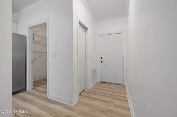 St Augustine, FL 32092,120 LEGENDARY WAY #105