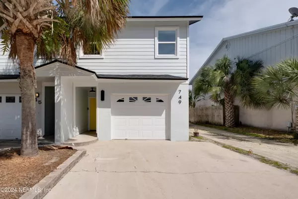 749 2ND ST S, Jacksonville Beach, FL 32250