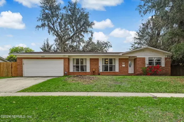 5858 JIMTOM DR, Jacksonville, FL 32277