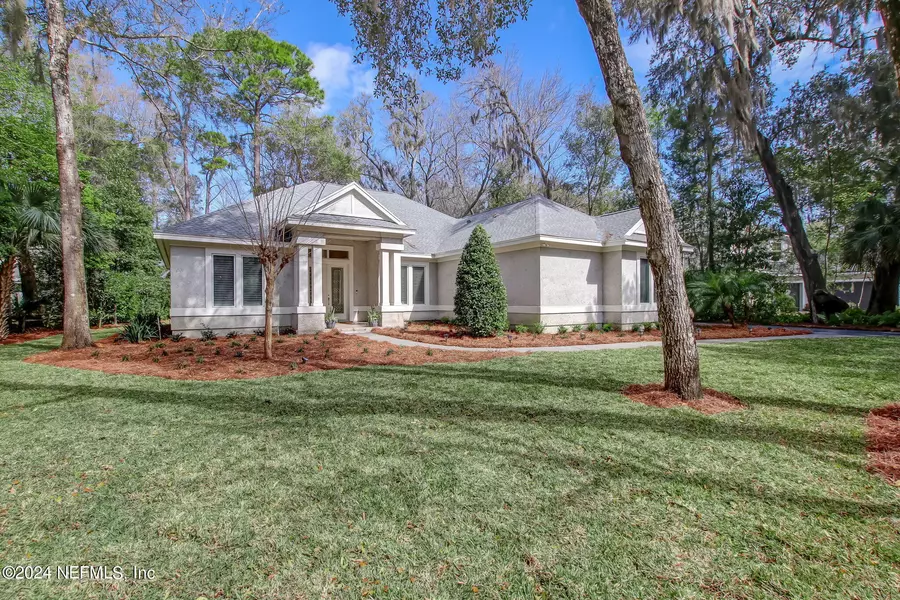 4 MOSS OAKS DR, Fernandina Beach, FL 32034