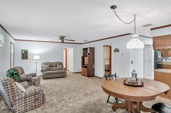 4624 TARRAGON AVE Middleburg, FL 32068