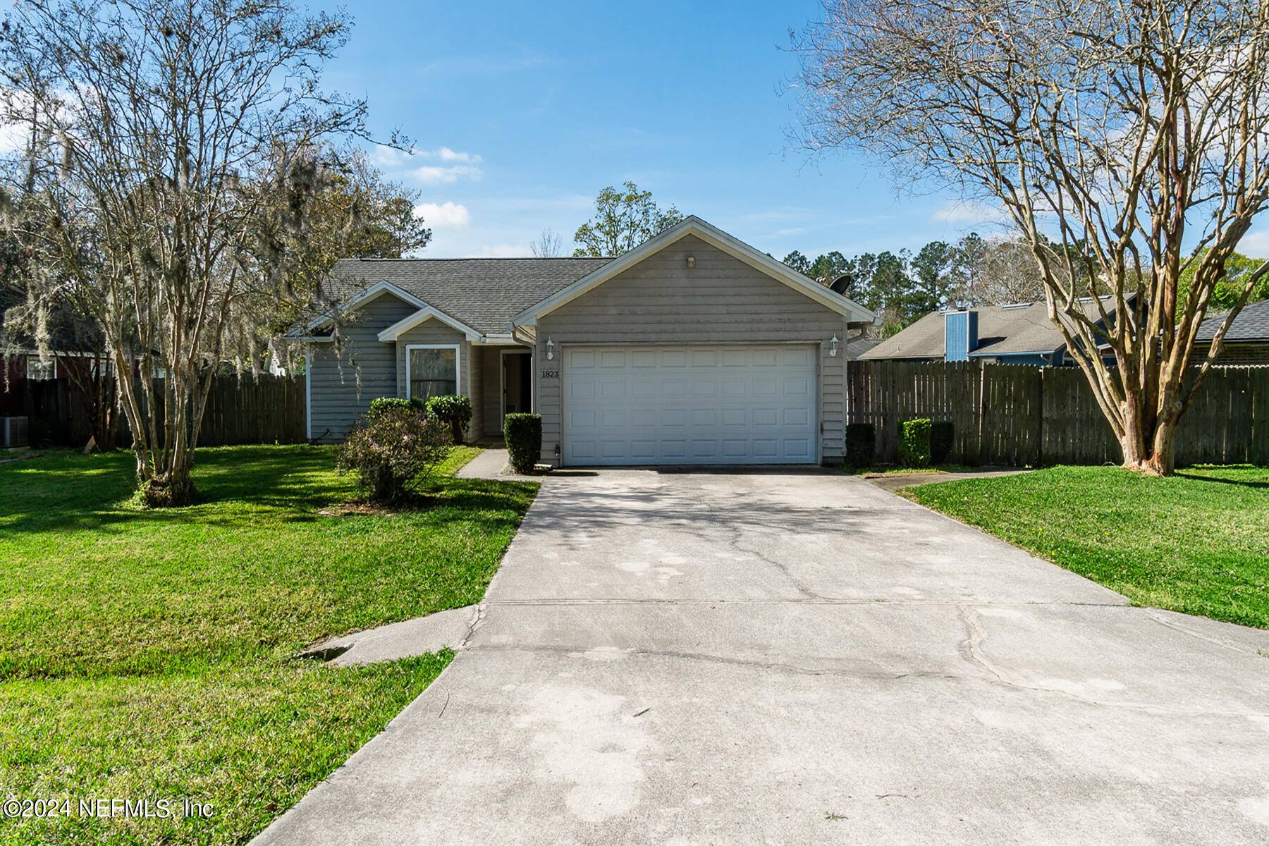 1823 SHERWOOD DR,  Middleburg,  FL 32068