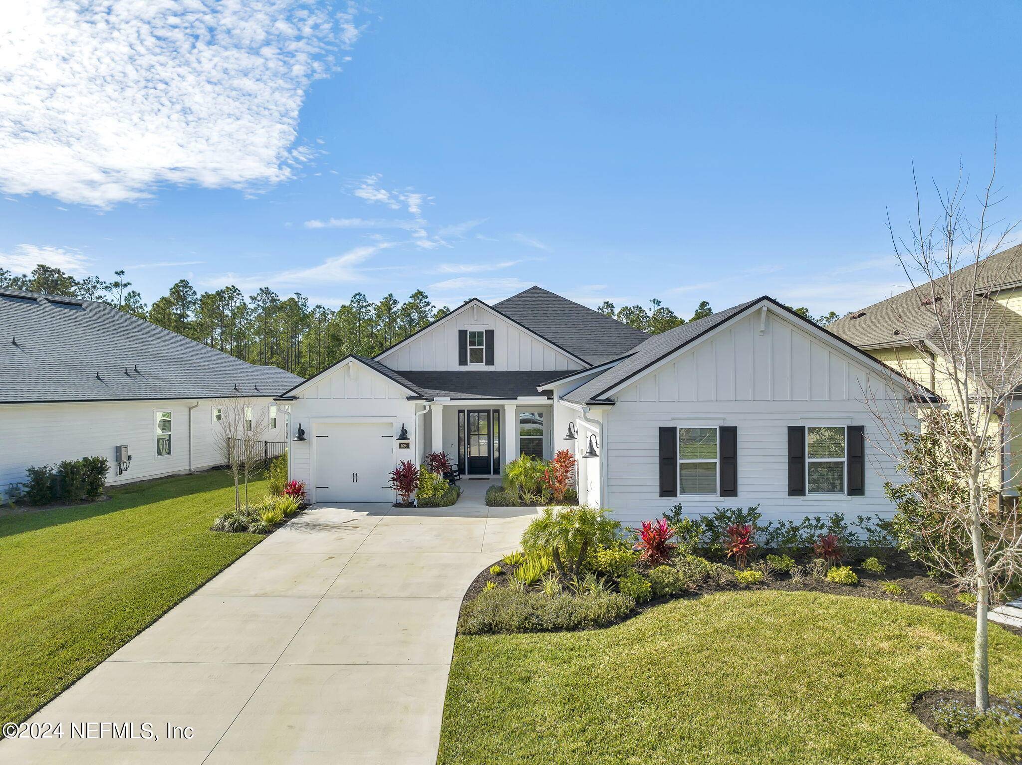 686 VILLAGE GRANDE DR, Ponte Vedra, FL 32081