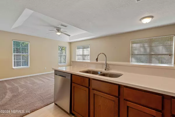 Holly Hill, FL 32117,1567 MEGAN BAY CIR